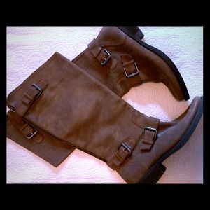 Dulce Vita Brown leather boots size 8